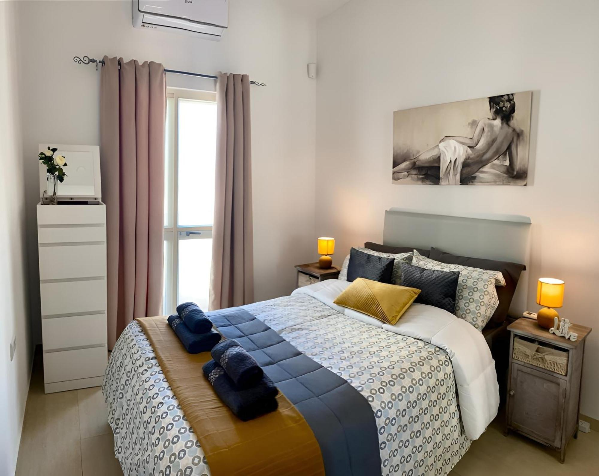 Апартаменты Sliema Cosy Penthouse With Bbq Экстерьер фото